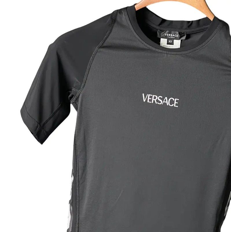Versace Versace Black Logo Short Sleeve Tee 0089 Size US S / EU 44-46 / 1 - 4 Thumbnail