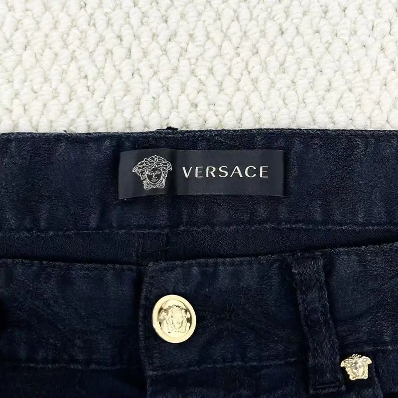 Versace Versace Black Embroidered Denim Casual Pants 0089 Size US 36 / EU 52 - 3 Thumbnail