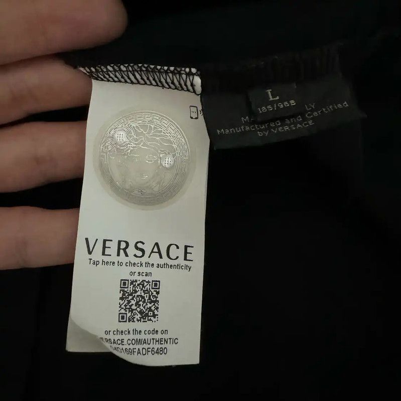 Versace Versace Black Cotton Logo T-Shirt for Men 0089 Size US L / EU 52-54 / 3 - 4 Thumbnail