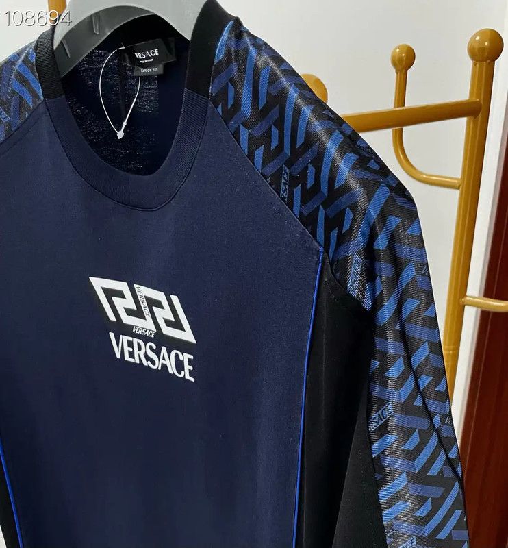 Versace Versace Colorful Men's T-Shirt 0089 Size US M / EU 48-50 / 2 - 3 Thumbnail