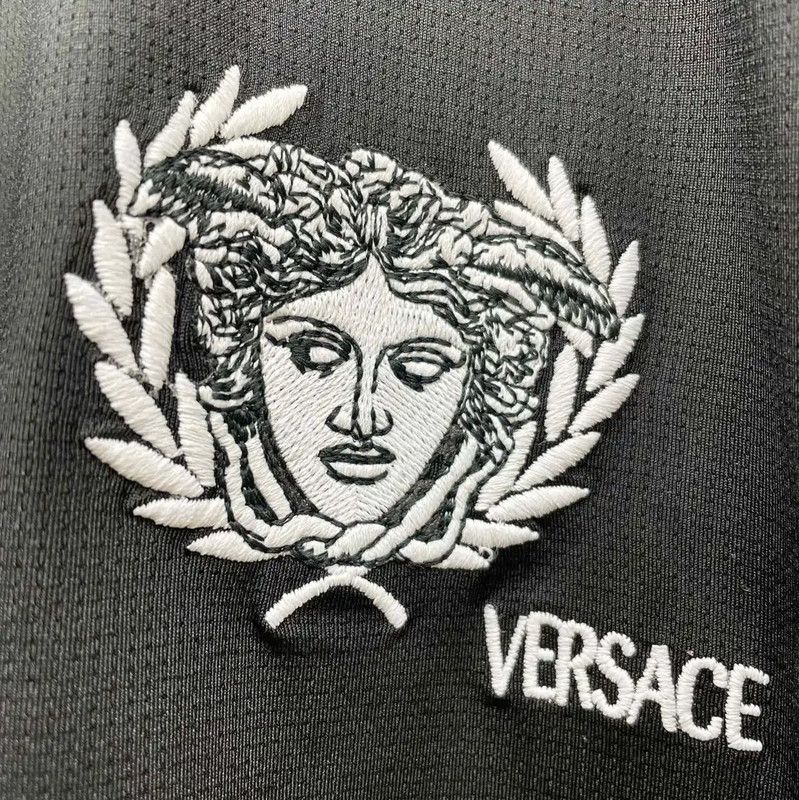 Versace Versace Black Short Sleeve Men's T-Shirt 0089 Size US M / EU 48-50 / 2 - 3 Thumbnail