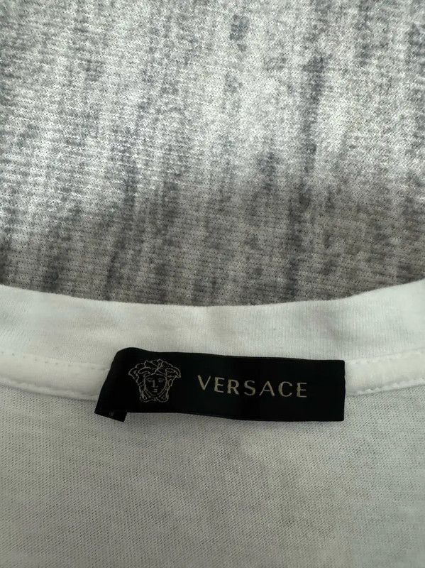Versace Versace White Cotton Logo T-Shirt for Men 0089 Size US S / EU 44-46 / 1 - 4 Thumbnail