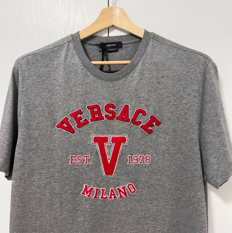 Versace Versace Gray Cotton Embroidered T-Shirt 0089 Size US M / EU 48-50 / 2 - 2 Thumbnail