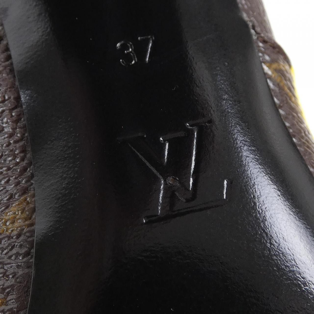 Louis Vuitton Louis Vuitton Louis Vuitton Silhouette Line Ankle Boots Leather Shoes DUTY FREE for USA Size ONE SIZE - 6 Thumbnail