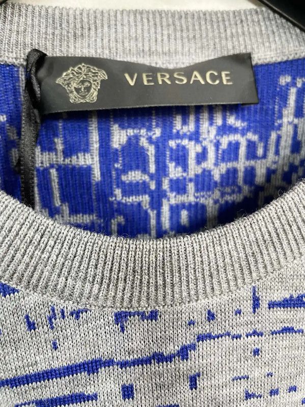 Versace Versace Blue Wool Pullover Sweater for Men 0089 Size US S / EU 44-46 / 1 - 4 Thumbnail