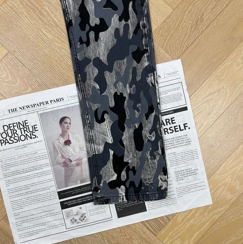 Versace Versace Black Camo Design Men’s Casual Pants 0089 Size US 32 / EU 48 - 3 Thumbnail