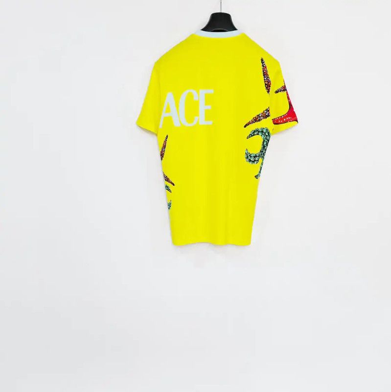 Versace Versace Men's Summer Yellow Short Sleeve T-Shirt 0089 Size US L / EU 52-54 / 3 - 2 Thumbnail