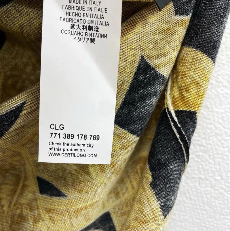 Versace Versace Yellow Wool Long Sleeve Sweater 0089 Size US XS / EU 42 / 0 - 5 Thumbnail