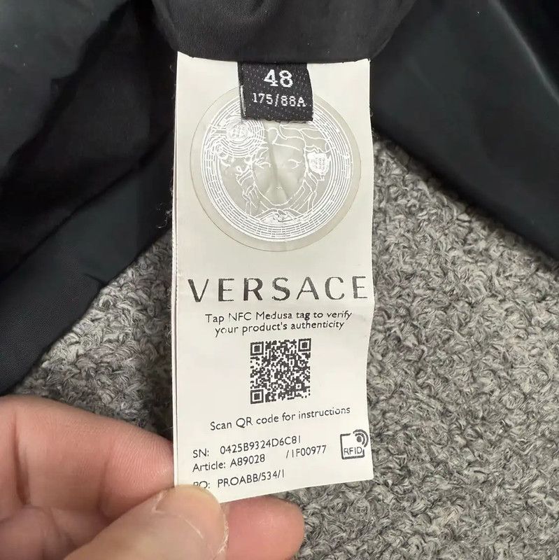 Versace Versace Black Men's Windbreaker Jacket with Colorful Details 0089 Size US M / EU 48-50 / 2 - 4 Thumbnail