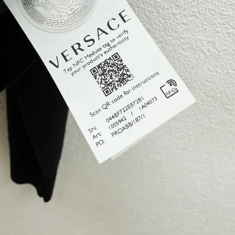 Versace Versace Black Wool Men's Sweater 0089 Size US M / EU 48-50 / 2 - 7 Thumbnail