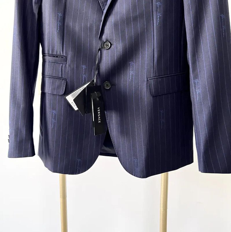 Versace Men's Long Sleeve Wool Blazer in Navy 0089