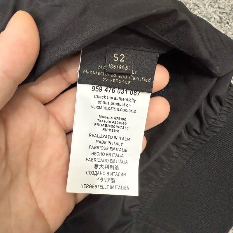 Versace Versace Black Polyester Bomber Jacket for Men 0089 Size US S / EU 44-46 / 1 - 4 Thumbnail