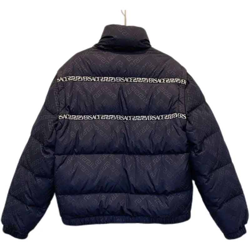 Versace Versace Men's Black Puffer Jacket Medium 0089 Size US M / EU 48-50 / 2 - 2 Thumbnail