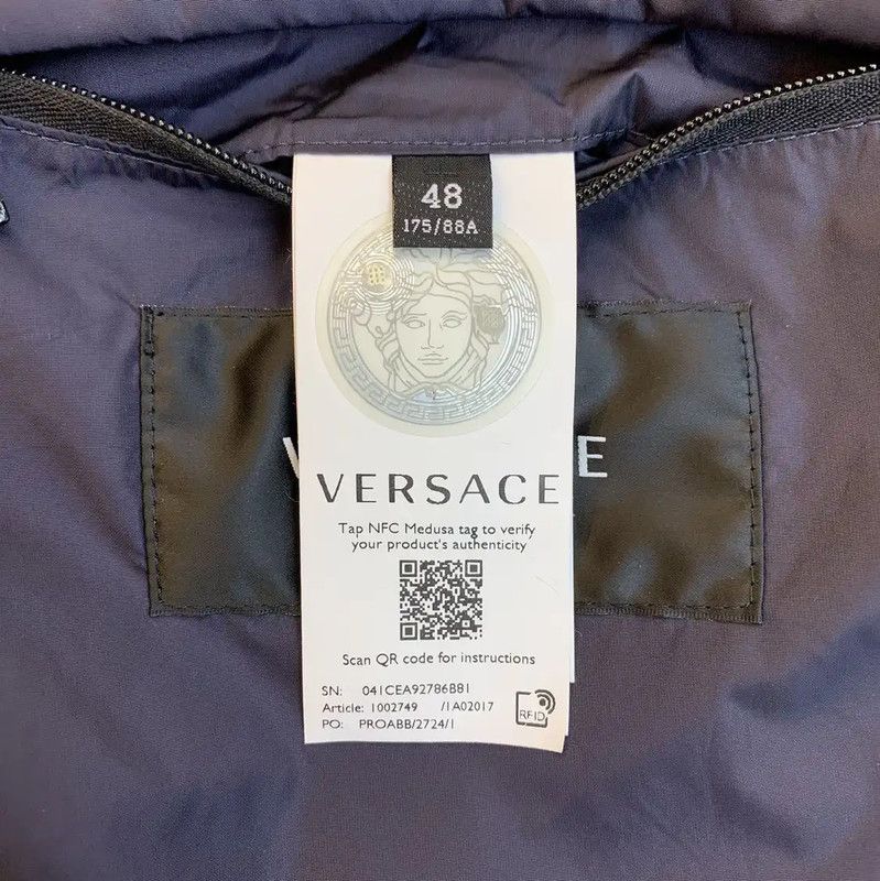 Versace Versace Men's Black Puffer Jacket Medium 0089 Size US M / EU 48-50 / 2 - 6 Thumbnail