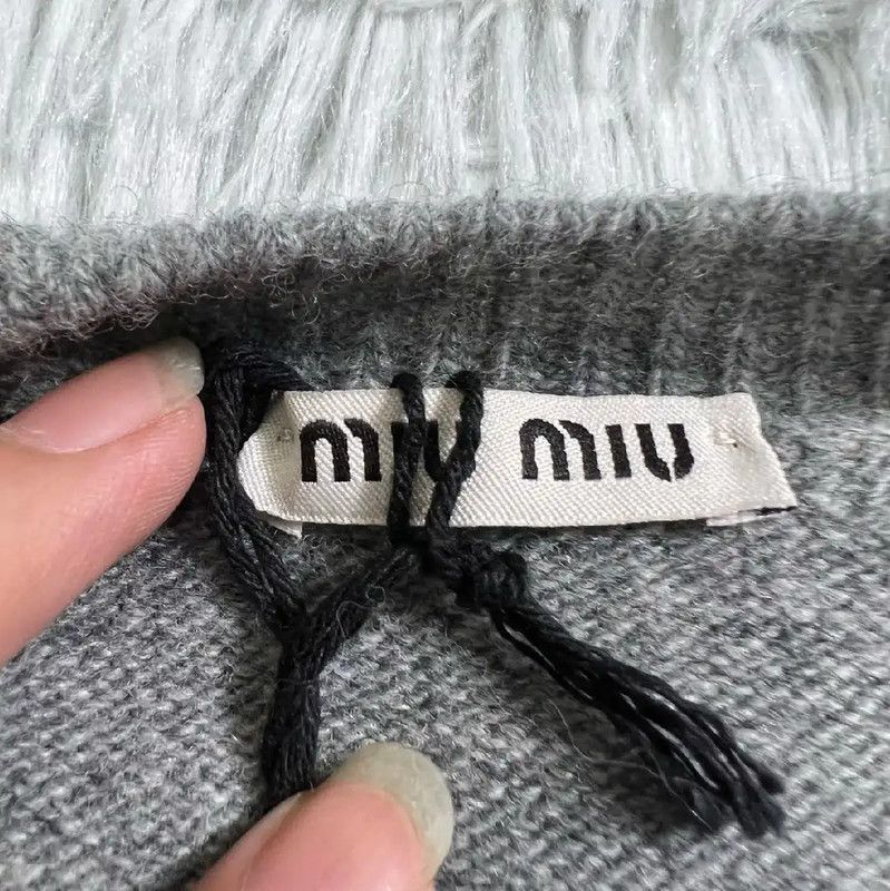 Miu Miu Miu Miu Gray Wool Men's Pullover Sweater 0089 Size US M / EU 48-50 / 2 - 3 Thumbnail