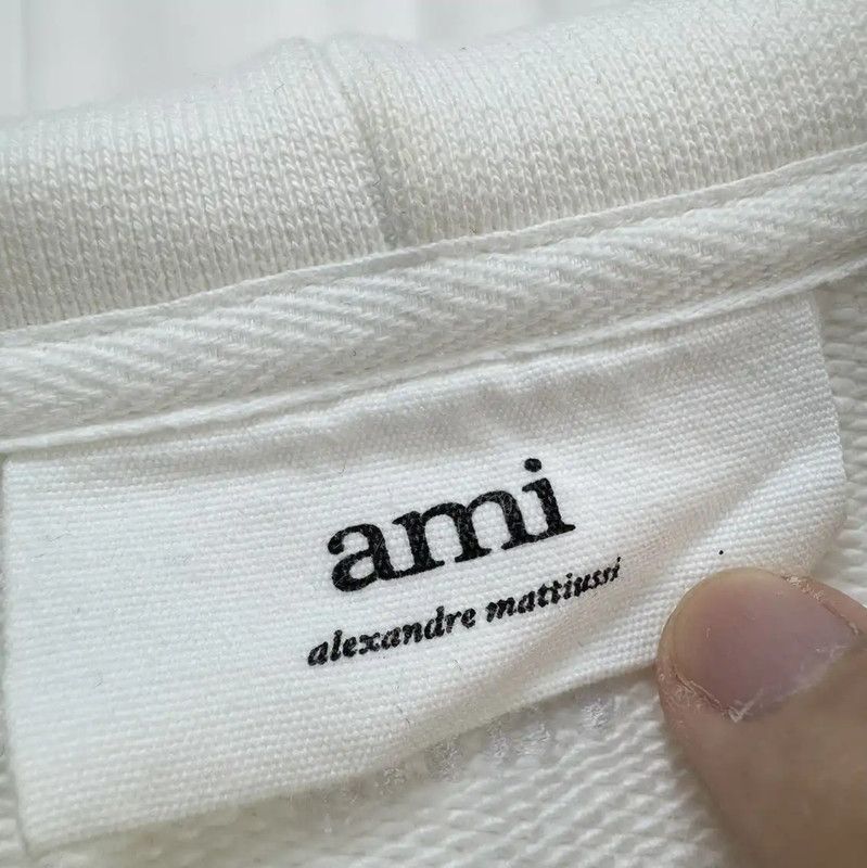 AMI AMI White Cotton Logo Embroidered Hoodie 0089 Size US S / EU 44-46 / 1 - 6 Thumbnail