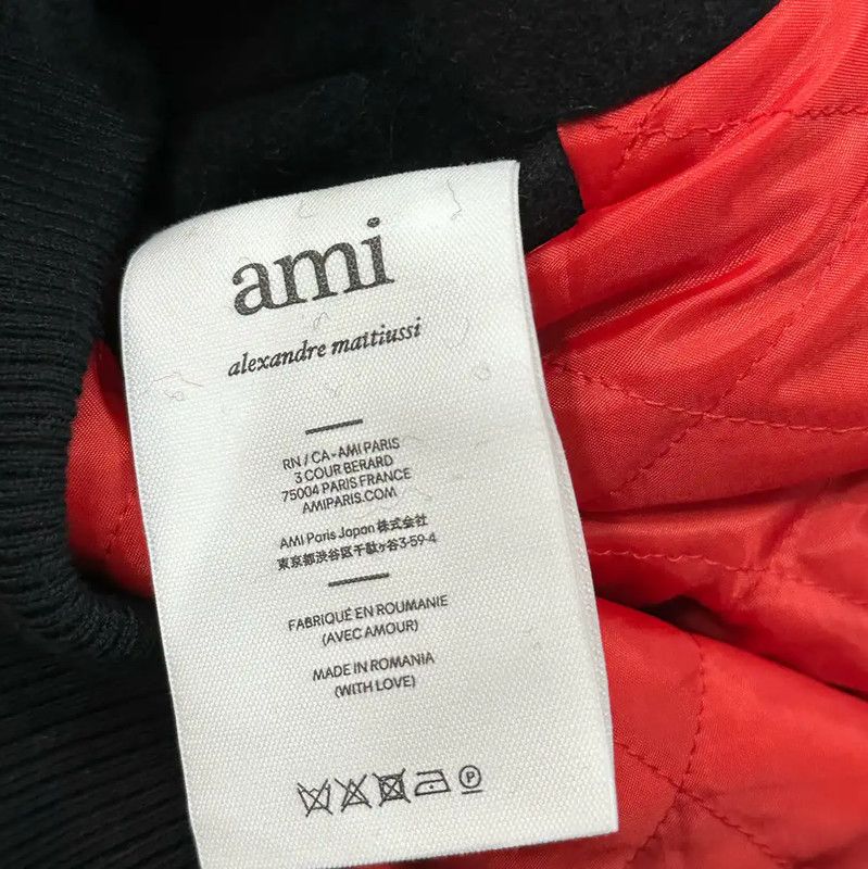 AMI AMI Color-blocked Winter Jacket for Men 0089 Size US M / EU 48-50 / 2 - 8 Thumbnail