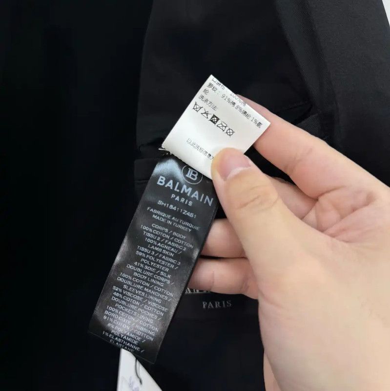Balmain Balmain Black Leather and Velvet Short Jacket 0089 Size US XL / EU 56 / 4 - 7 Thumbnail