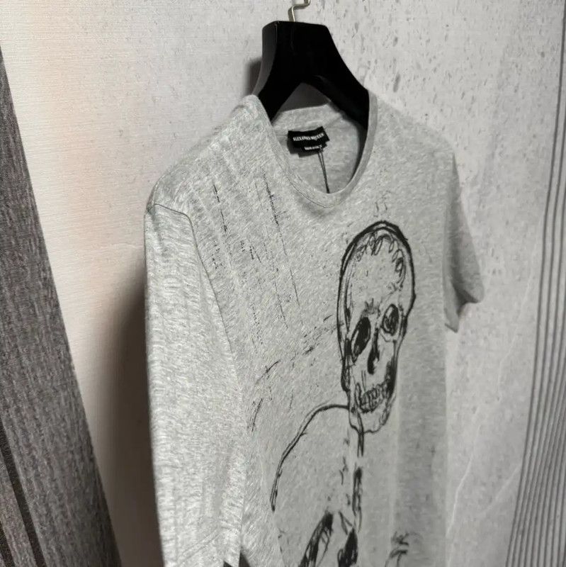 Alexander McQueen Alexander McQueen Men's Skull Print T-Shirt 0089 Size US S / EU 44-46 / 1 - 3 Thumbnail