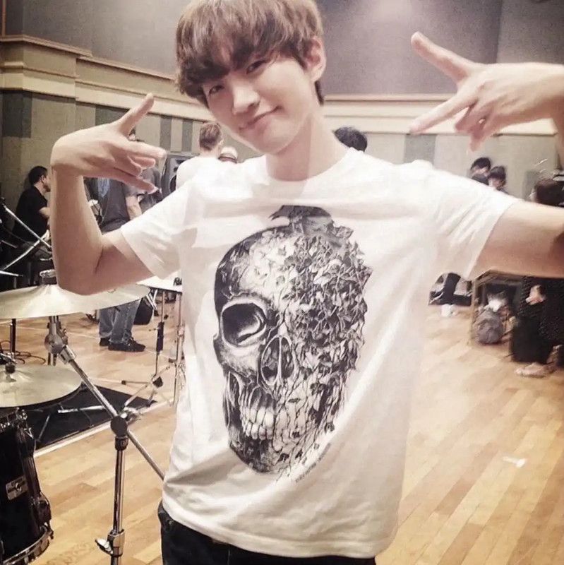 Alexander McQueen Alexander McQueen Men's Summer White Logo T-Shirt 0089 Size US M / EU 48-50 / 2 - 9 Thumbnail