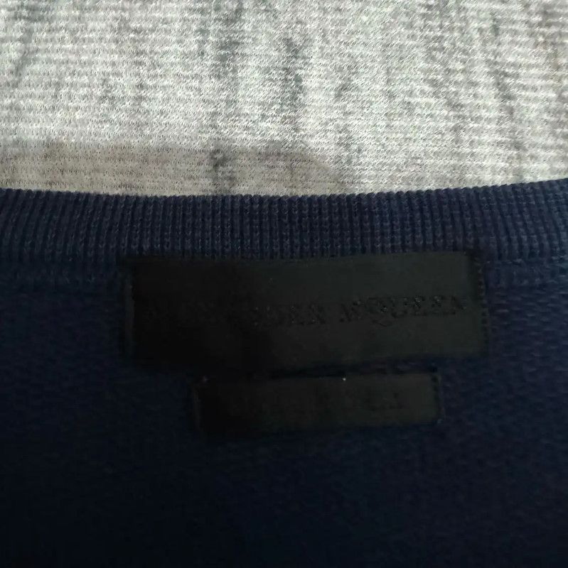 Alexander McQueen Alexander McQueen Navy Skull Embroidered Sweatshirt 0089 Size US M / EU 48-50 / 2 - 4 Thumbnail
