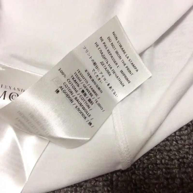 Alexander McQueen Alexander McQueen Short Sleeve White Graphic T-Shirt 0089 Size US S / EU 44-46 / 1 - 6 Thumbnail