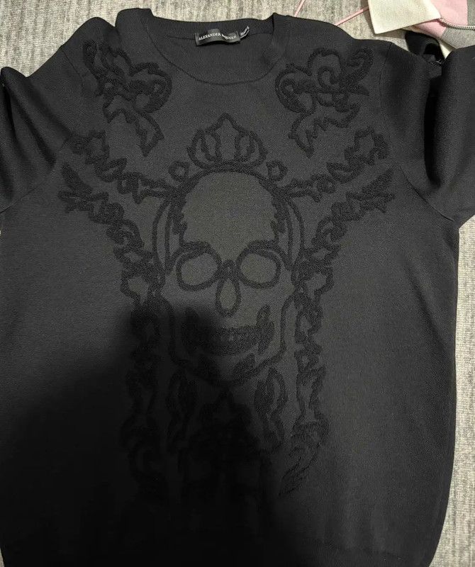 Alexander McQueen Alexander McQueen Black Wool Embroidered Logo Sweater 0089 Size US M / EU 48-50 / 2 - 3 Thumbnail