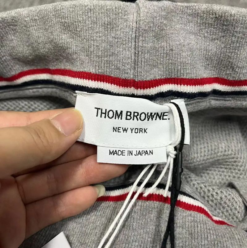 Thom Browne Thom Browne Gray Cotton Men's Shorts 0089 Size US 34 / EU 50 - 2 Thumbnail