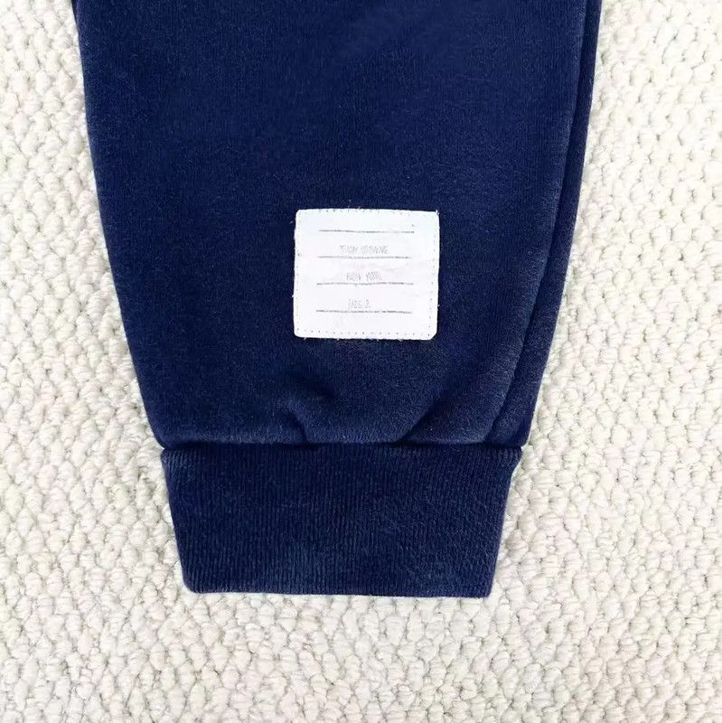 Thom Browne Thom Browne Men's Casual Pants in Deep Blue 0089 Size US 30 / EU 46 - 5 Thumbnail