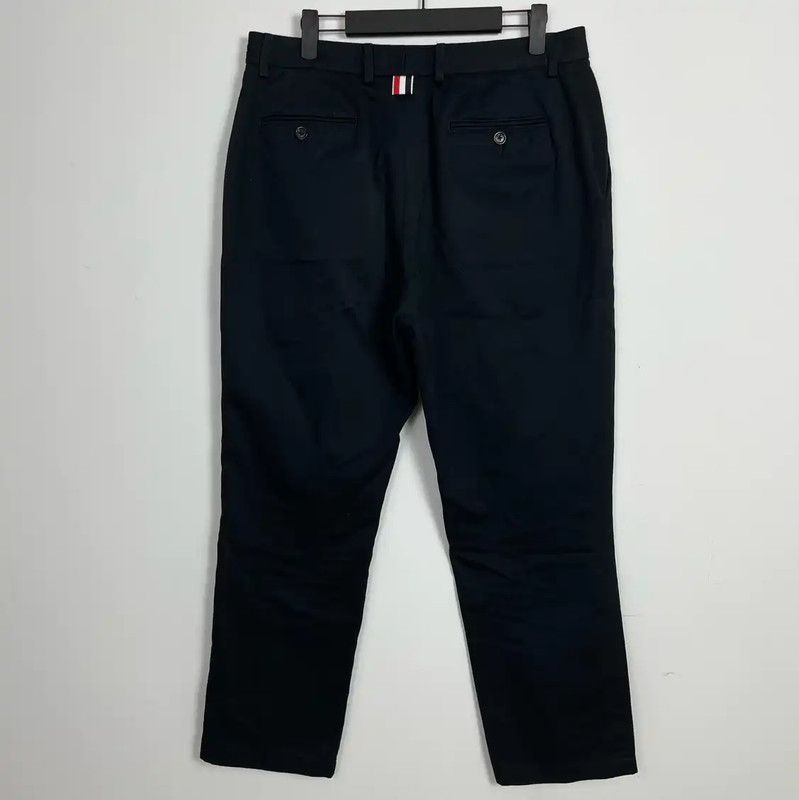 Thom Browne Thom Browne Black Casual Cotton Pants for Men 0089 Size US 32 / EU 48 - 2 Thumbnail