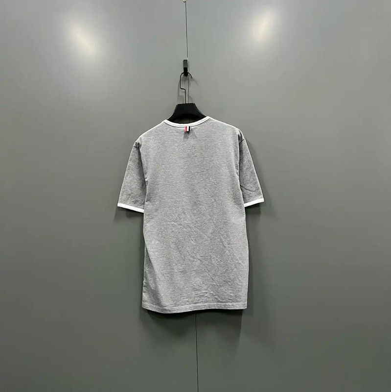 Thom Browne Thom Browne Gray Short Sleeve Cotton T-Shirt 0089 Size US M / EU 48-50 / 2 - 3 Thumbnail