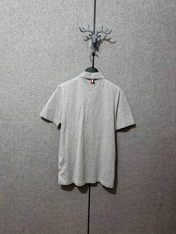 Thom Browne Thom Browne Gray Striped Embroidered Polo Shirt 0089 Size US S / EU 44-46 / 1 - 2 Thumbnail
