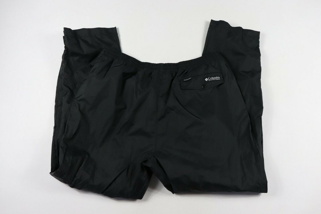 Vintage Vintage 90s Columbia Mens 2XL XXL Spell Out Outdoor Packable