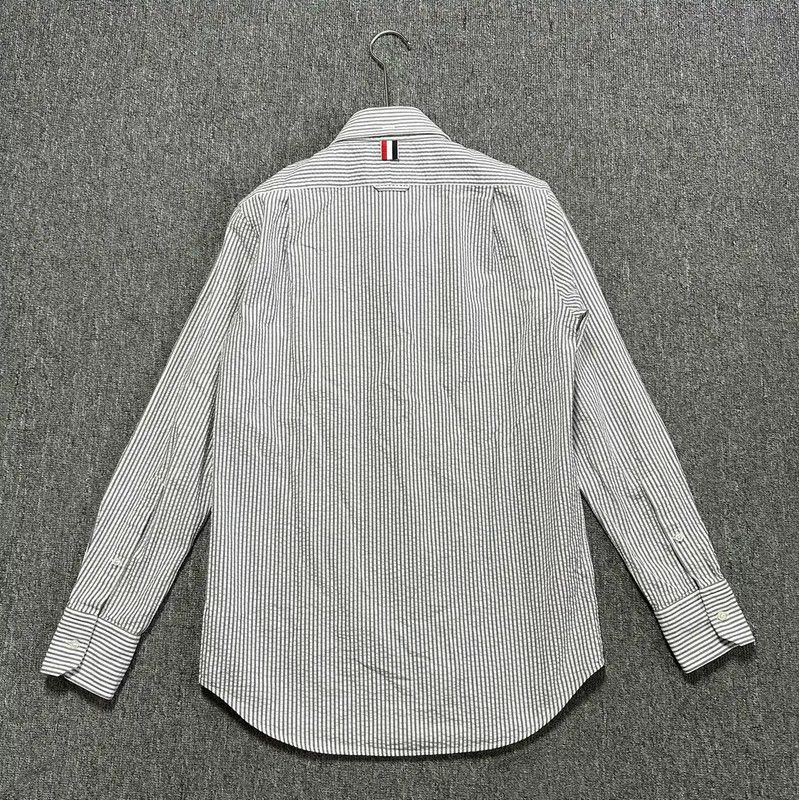 Thom Browne Thom Browne Gray-White Check Long Sleeve Shirt 0089 Size US S / EU 44-46 / 1 - 4 Thumbnail