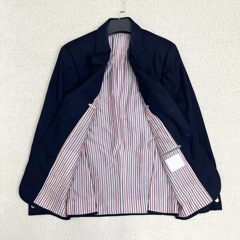 Thom Browne Thom Browne Men's Navy Wool Blazer 0089 Size US S / EU 44-46 / 1 - 4 Thumbnail
