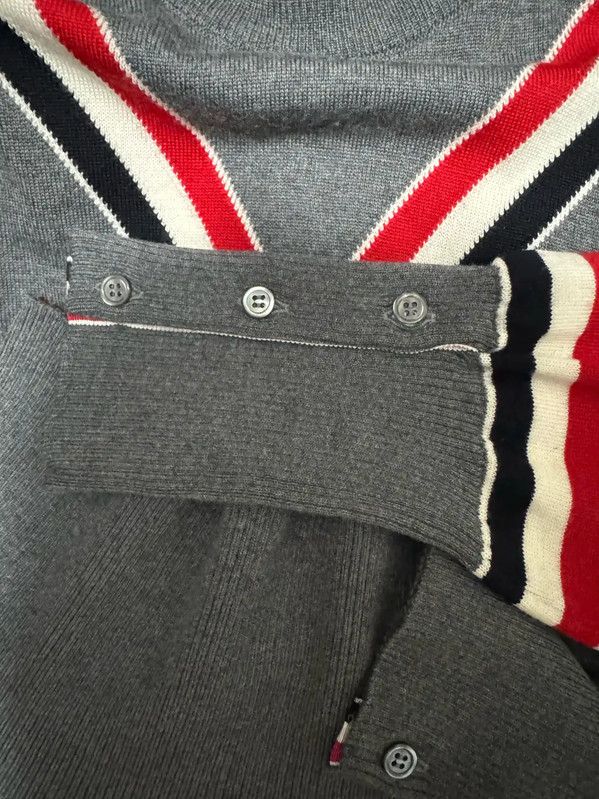 Thom Browne Gray Wool Embroidered Sweater 0089