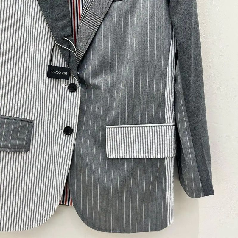 Thom Browne Thom Browne Color-Block Long Sleeve Coat for Men 0089 Size US M / EU 48-50 / 2 - 3 Thumbnail