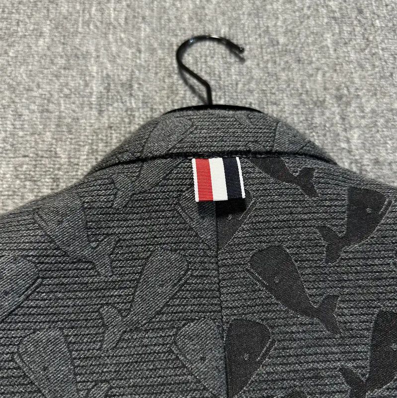 Thom Browne Thom Browne Grey Gradient Wool Blend Long Sleeve Jacket 0089 Size US S / EU 44-46 / 1 - 4 Thumbnail
