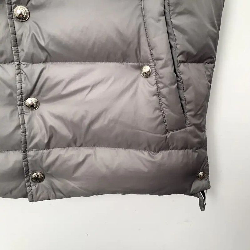 Thom Browne Thom Browne Gray Men's Puffer Vest 0089 Size US S / EU 44-46 / 1 - 4 Thumbnail
