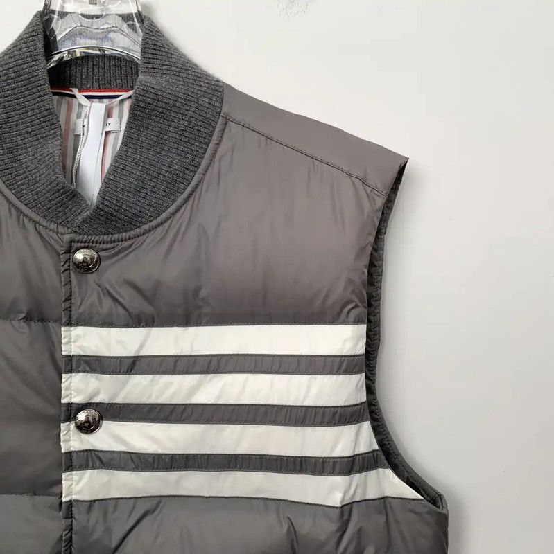 Thom Browne Thom Browne Gray Men's Puffer Vest 0089 Size US S / EU 44-46 / 1 - 3 Thumbnail
