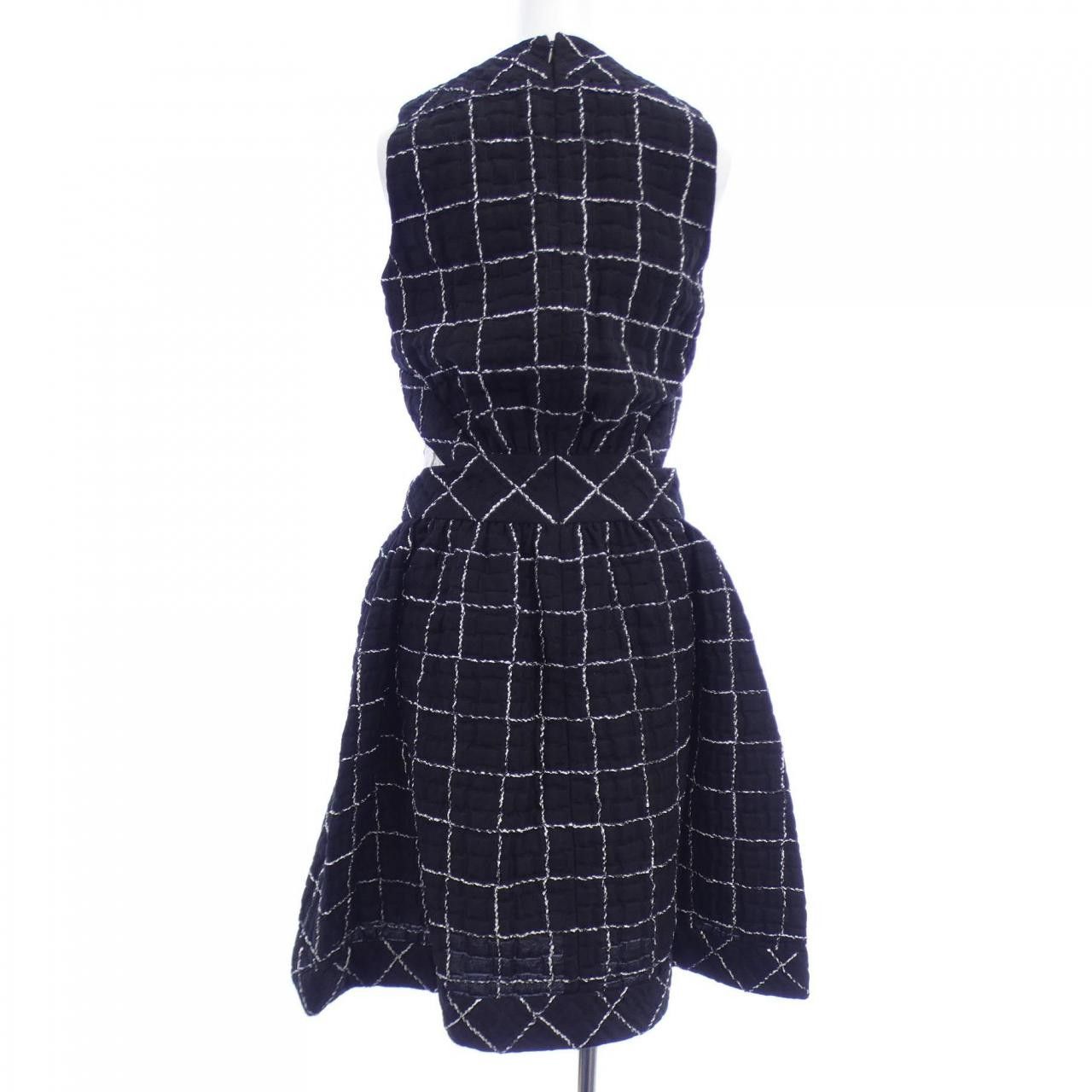 Chanel Chanel Chanel P49087W05505 Silk Blend Dress Others Dresses P49087W05505 DUTY FREE for USA Size ONE SIZE - 2 Thumbnail