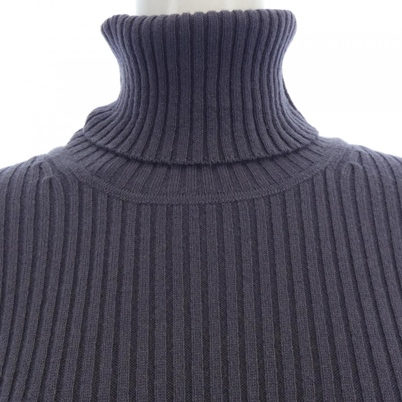 Chanel Chanel Chanel P44594K04679 Cashmere Knit Others Tops P44594K04679 DUTY FREE for USA Size ONE SIZE - 5 Thumbnail