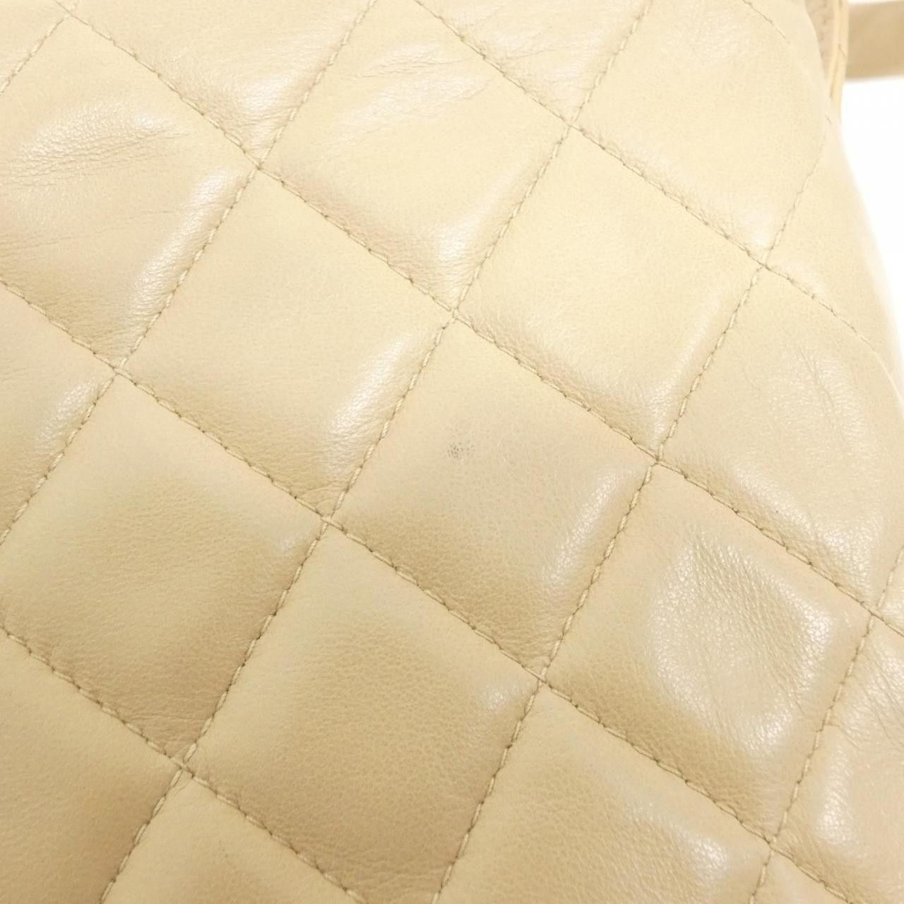 Chanel Chanel Chanel Lambskin Shoulder Bag Leather Shoulder Bag DUTY FREE for USA Size ONE SIZE - 4 Thumbnail