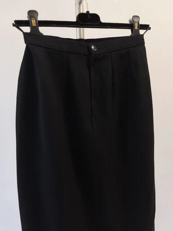 Givenchy Givenchy Black Wool Short Skirt for Women 0089 Size 23" - 3 Thumbnail