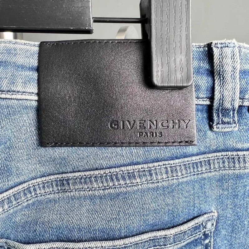Givenchy Givenchy Blue Denim Women's Skirt 0089 Size 27" / US 4 / IT 40 - 4 Thumbnail