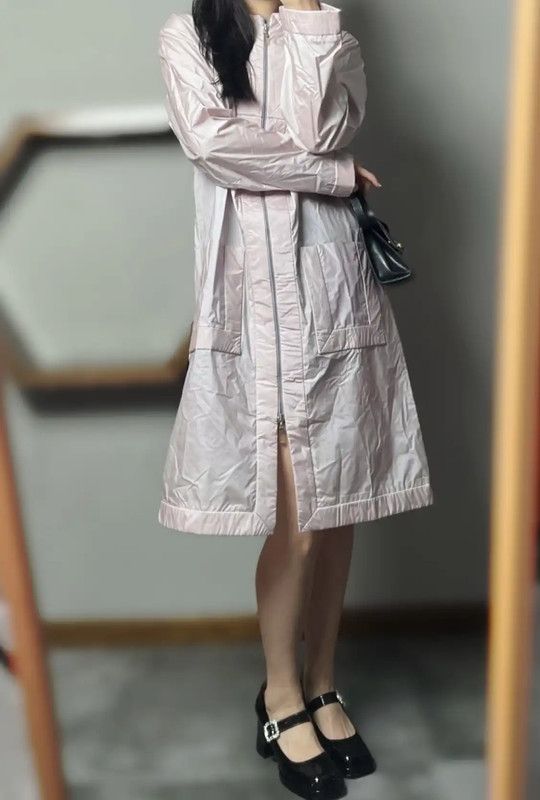 Givenchy Givenchy Pink Silk Women's Trench Coat 0089 Size ONE SIZE - 2 Thumbnail