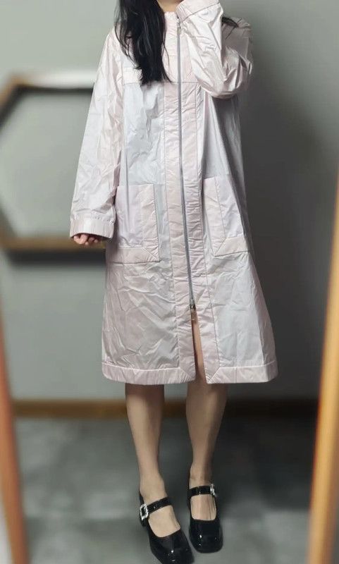 Givenchy Givenchy Pink Silk Women's Trench Coat 0089 Size ONE SIZE - 4 Thumbnail