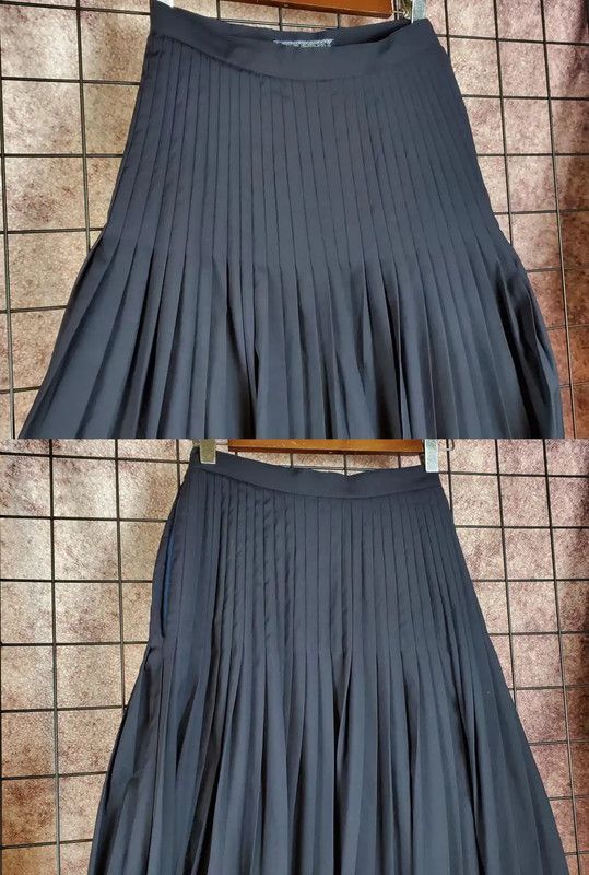 Givenchy Givenchy Pleated Wool Midi Skirt for Women 0089 Size 23" - 4 Thumbnail