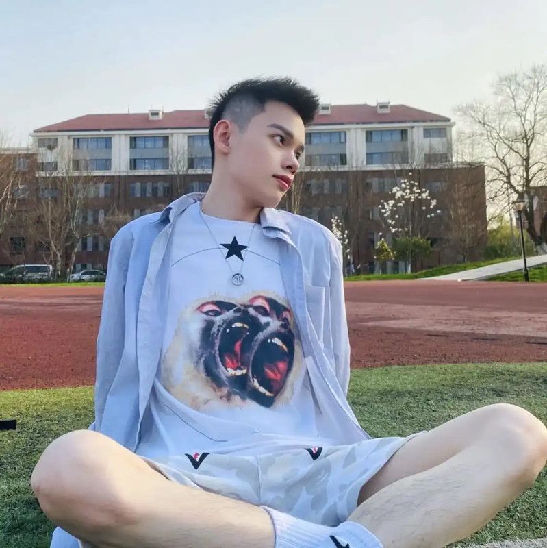 Givenchy Givenchy Blue Cotton Short Sleeve T-Shirt 0089 Size XS / US 0-2 / IT 36-38 - 7 Thumbnail