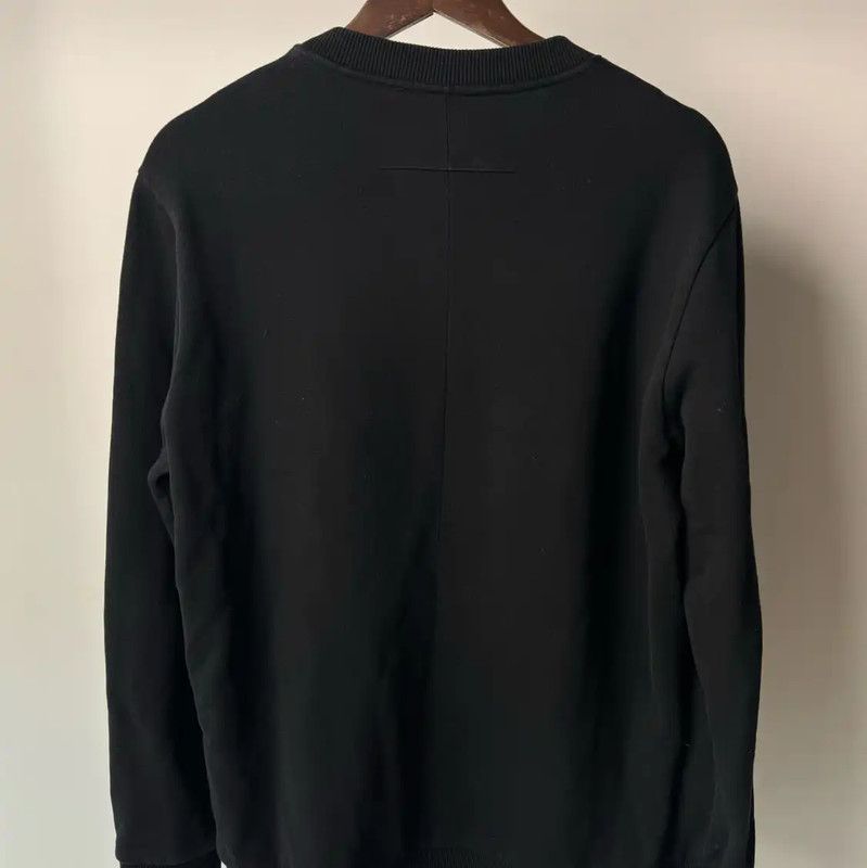 Givenchy Givenchy Black Women's Sweatshirt with Graphic 0089 Size S / US 4 / IT 40 - 2 Thumbnail